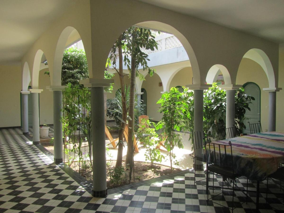 Keur Diam - Maison De La Paix ซาลี ปอร์ตูดัล ภายนอก รูปภาพ