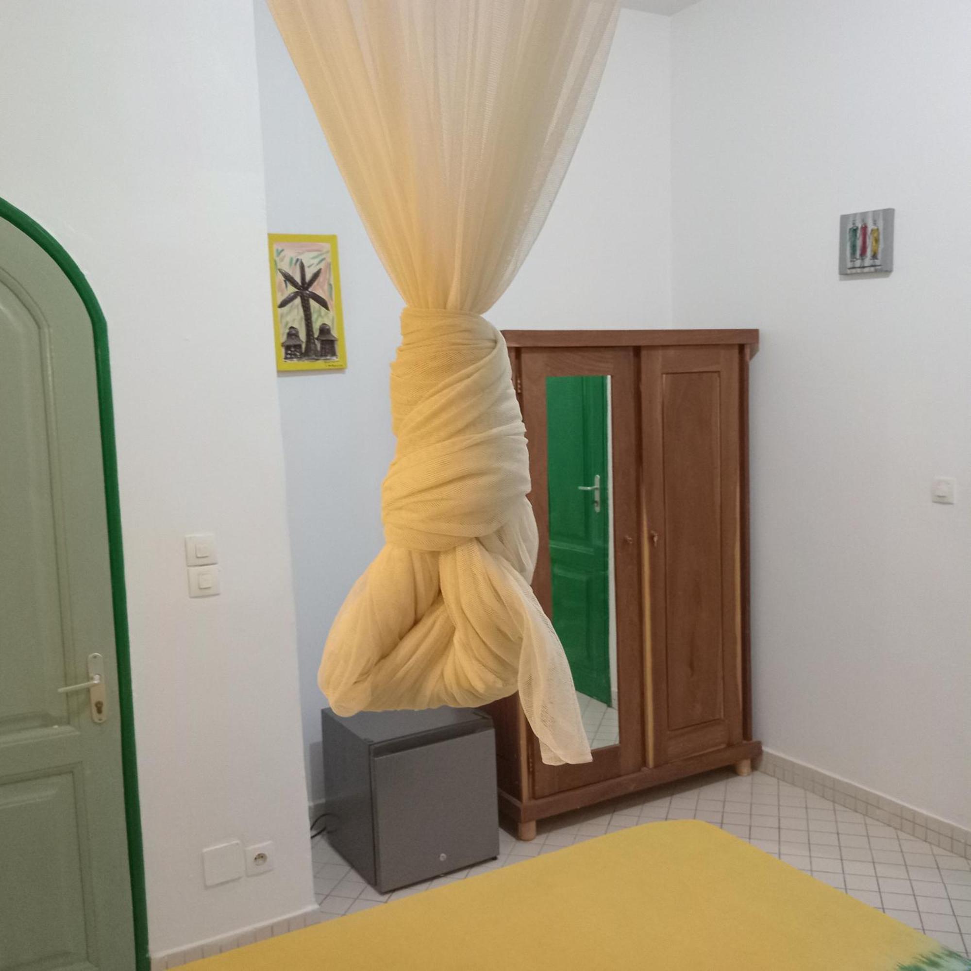 Keur Diam - Maison De La Paix ซาลี ปอร์ตูดัล ภายนอก รูปภาพ